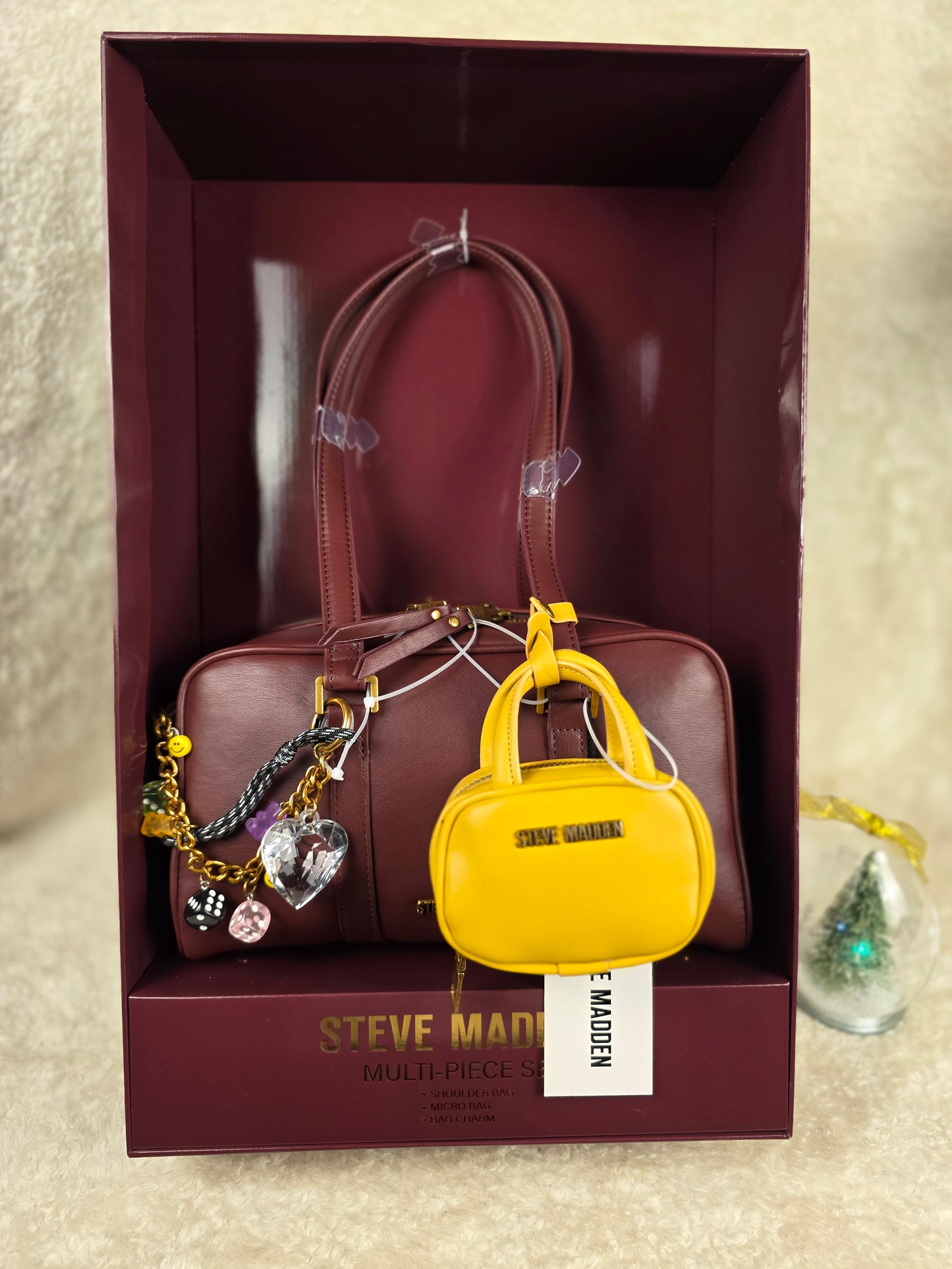 Steve Madden Burgundy and Yellow Women's Bag set, Christmas