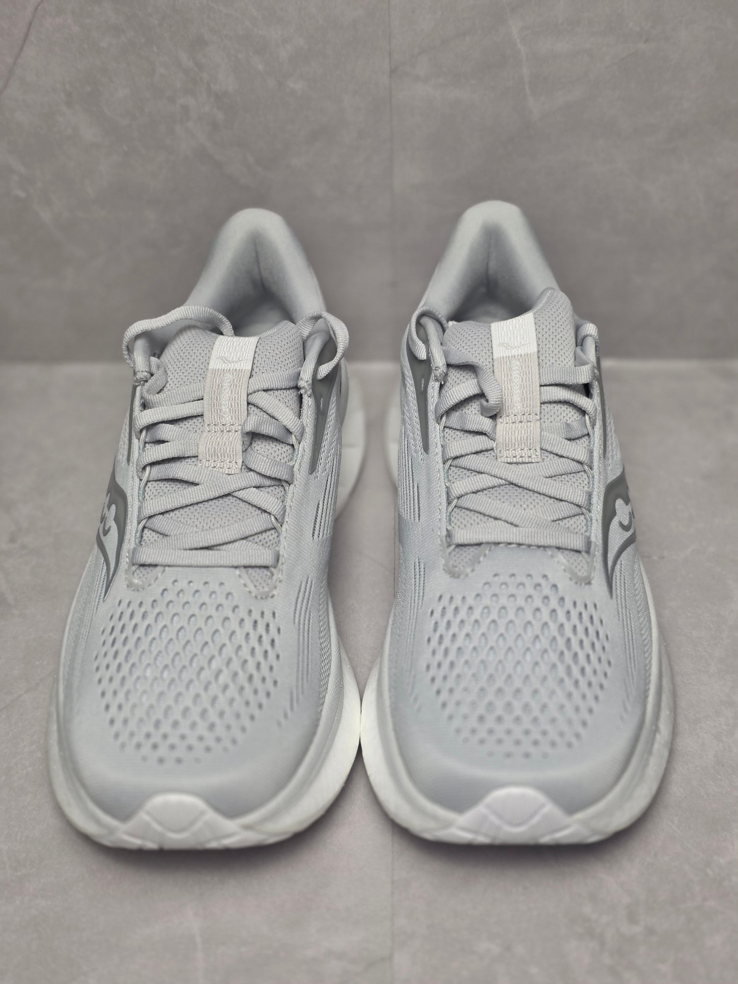 Saucony