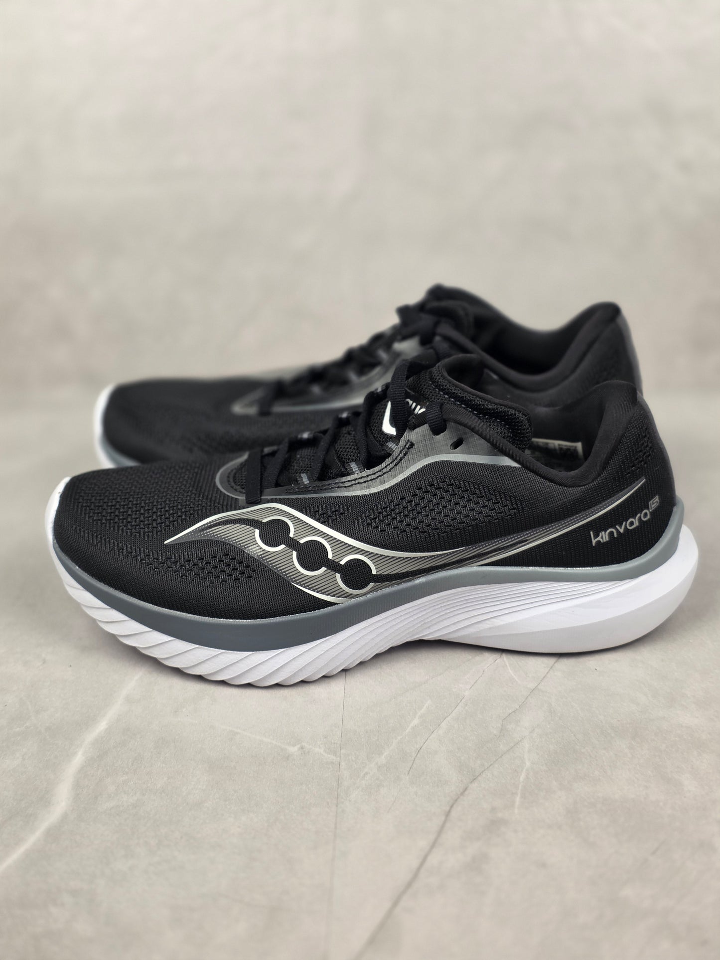 Saucony