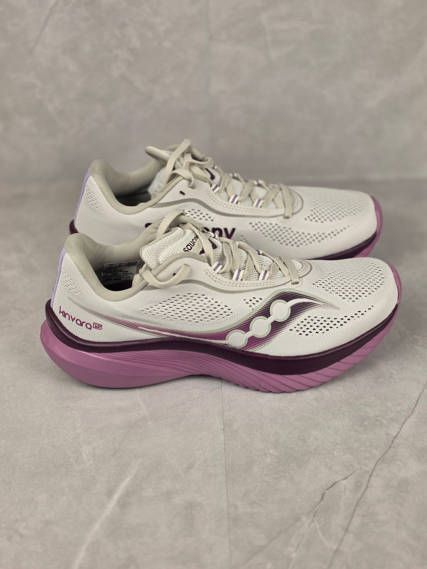 Saucony