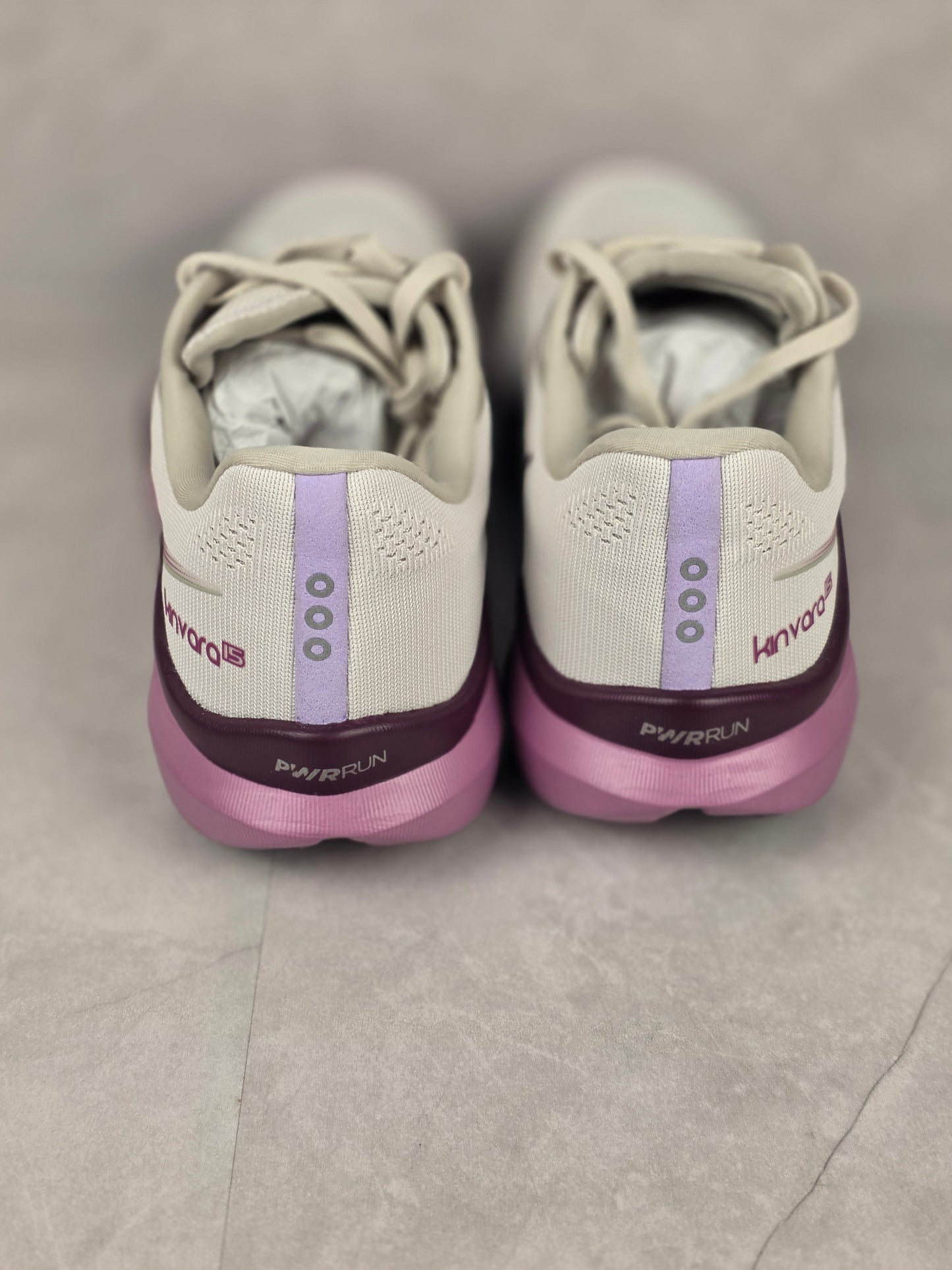 Saucony
